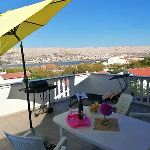 Apartament Dario, Pag Town